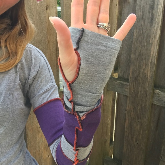 Upcycled Womens Purple Patchwork Shirt Size Medium Long Sleeve Gray Thumb Holes - Picture 12 of 12
